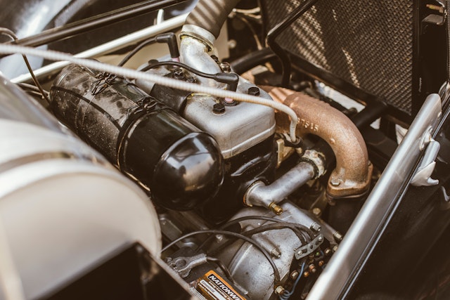 engine of classic car